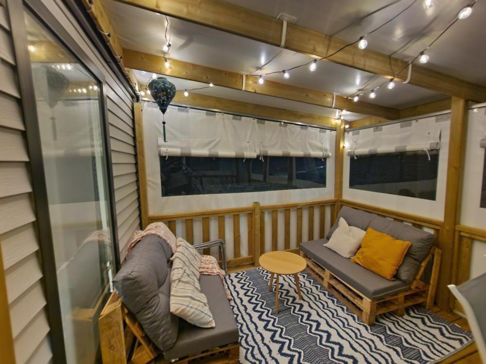 Mobil Home Tout Confort Сент-Илер-де-Рье Экстерьер фото